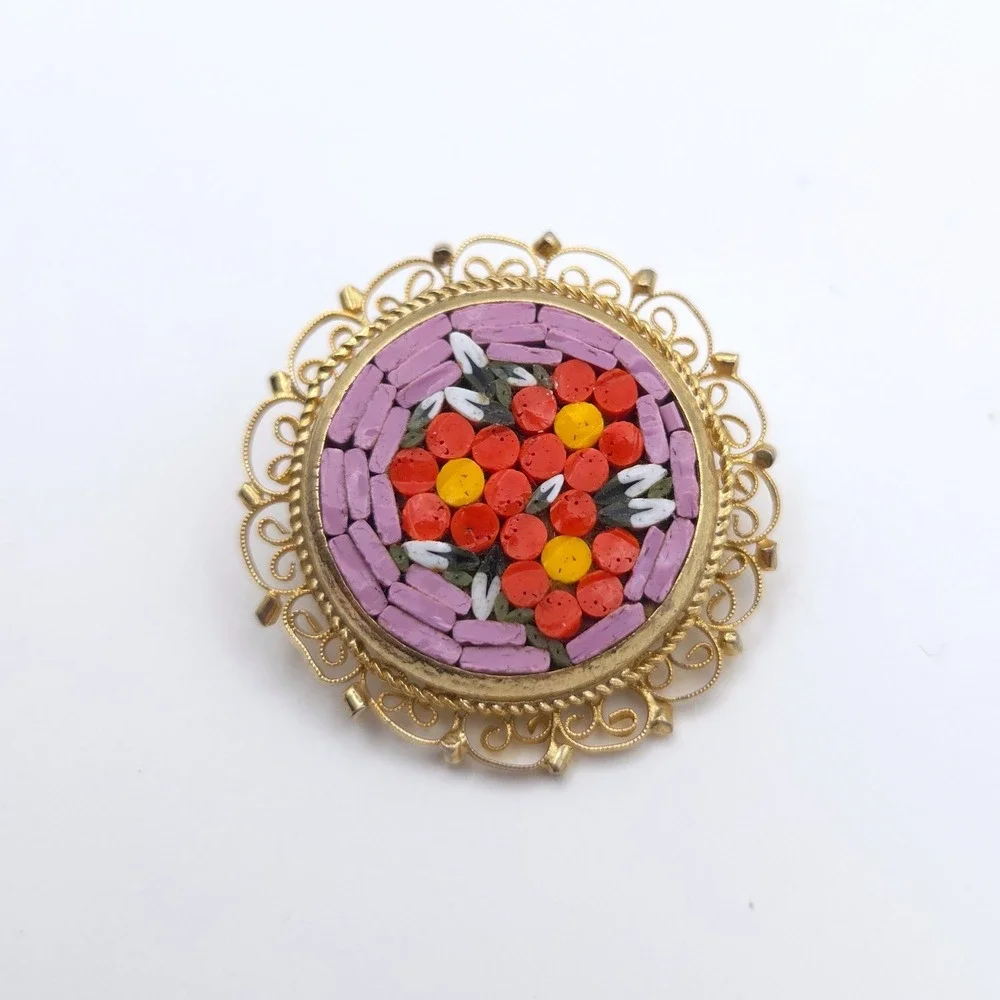 Vintage Italian Micro Mosaic Floral Brooch‎ Gold Tone Filigree Round Pin